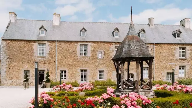 Verblijf met spa in de Abbaye Le Tronchet nabij Saint-Malo.