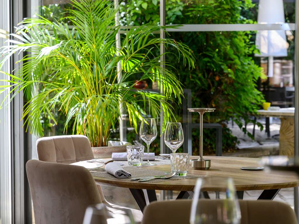 Séjour avec dîner entre Montélimar et Orange - 4* - 12