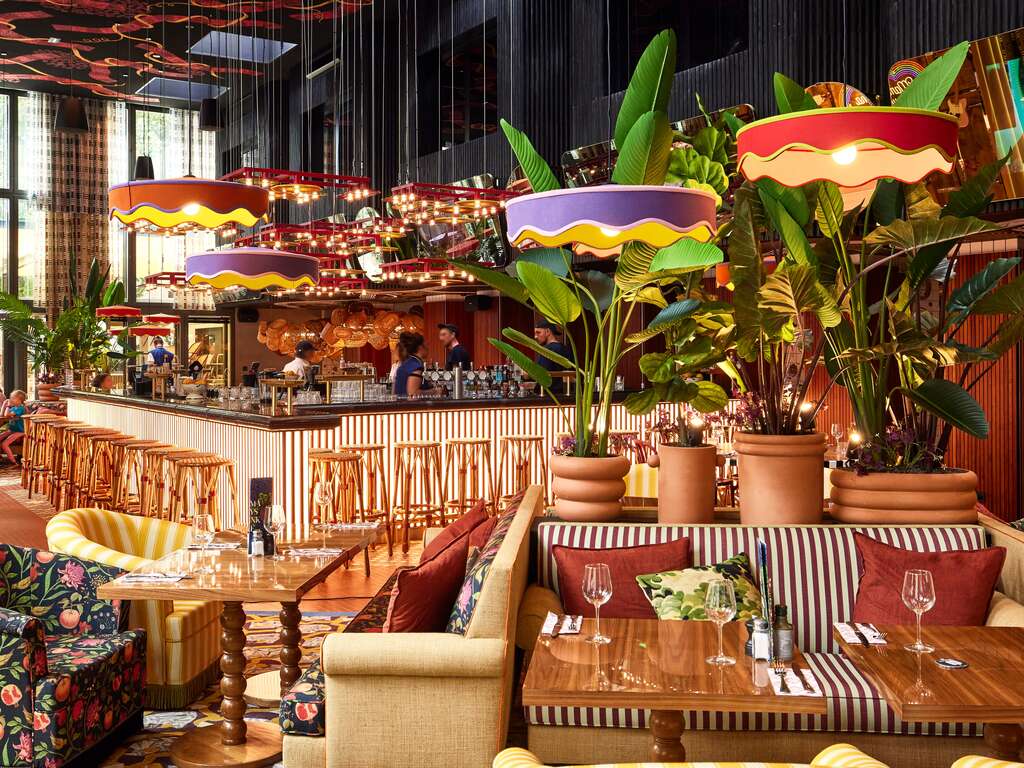 Découvrez le centre de Dijon avec cocktail de bienvenue - 4* - 5