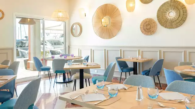Turnkey weekend met massage en 3-gangen diner in Saint-Raphaël (vanaf 2 nachten)