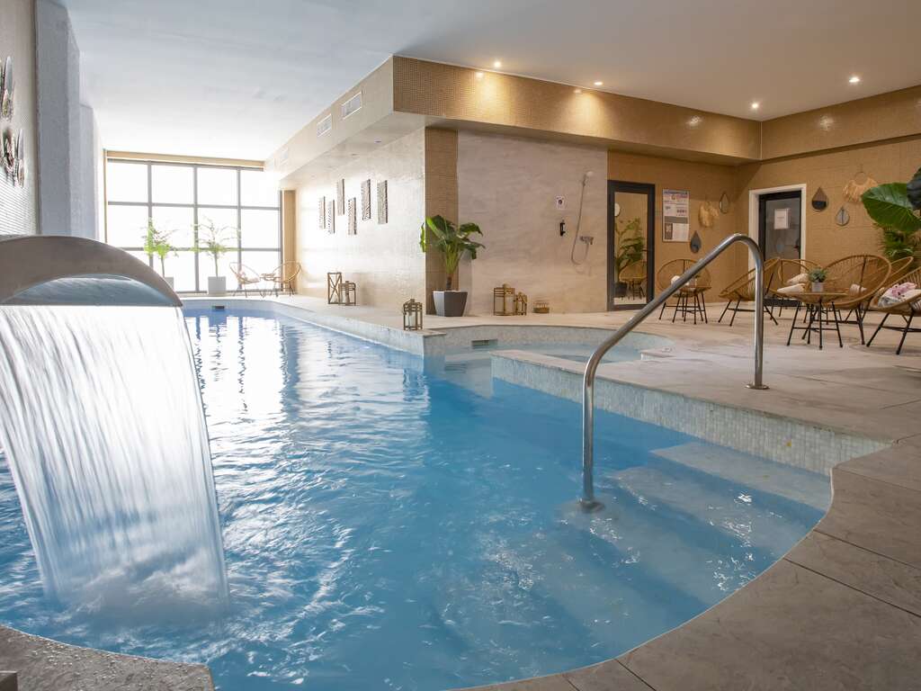 Échappée Relaxante Au Coeur De Cannes Avec Accès Au Spa Illimité - 4* (ref 683)