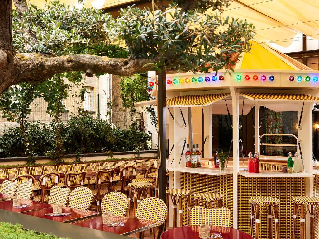 Découvrez le centre de Dijon avec cocktail de bienvenue - 4* - 17