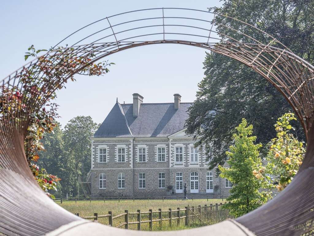 Parenthèse insolite près de Rennes avec spa relaxant - 4* - 10