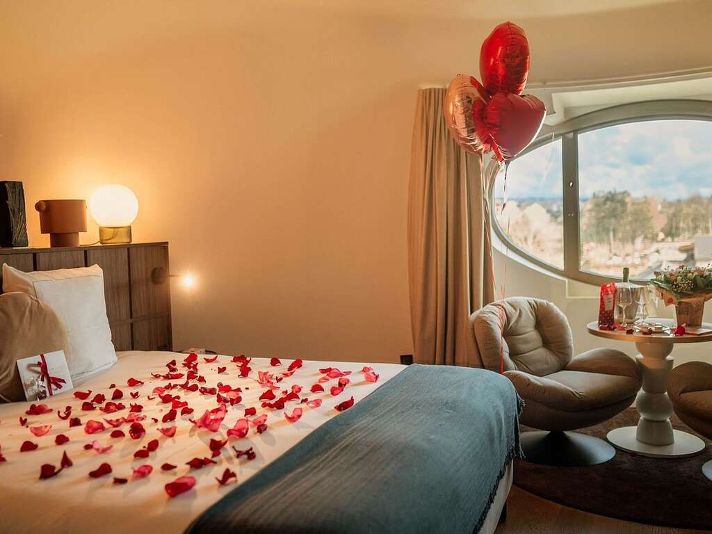 Parenthèse insolite près de Rennes avec spa relaxant - 4* - 39