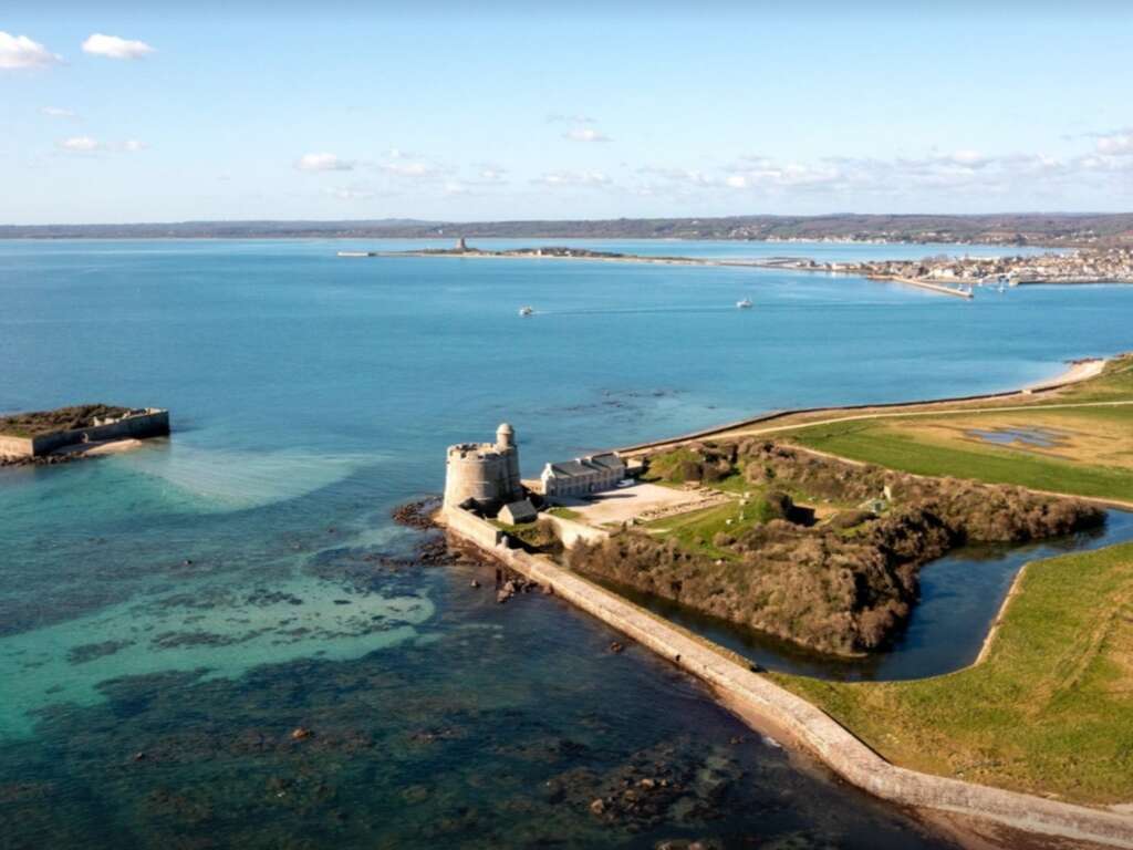 Séjour en chambre triple avec dîner sur une île de charme en Normandie - 3* - 4