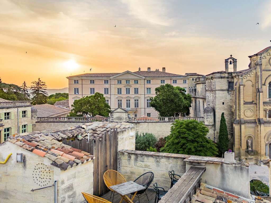 Séjour au coeur d'Uzès dans un cadre d'exception - 4* - 25