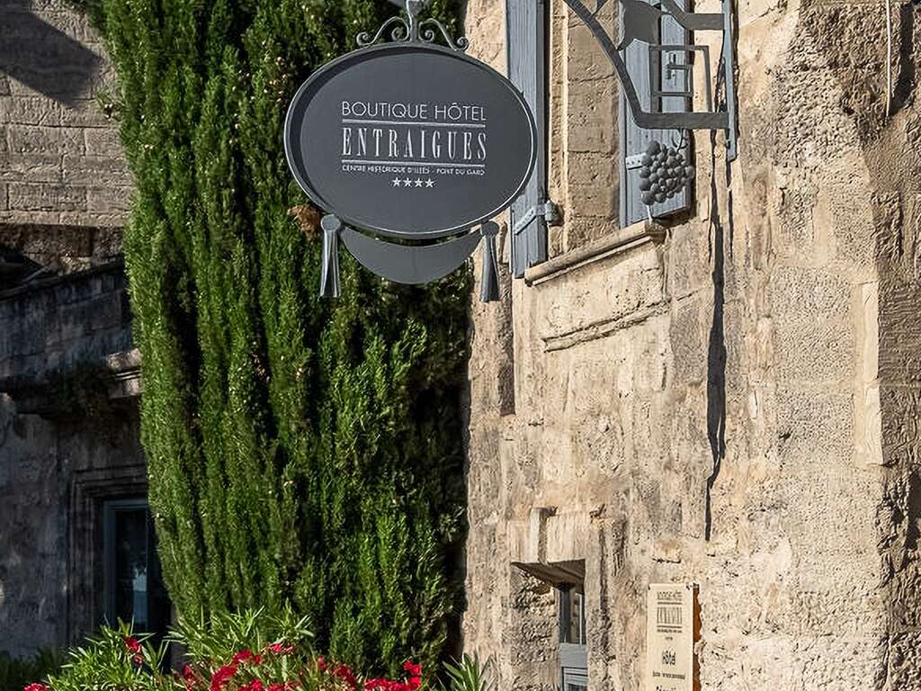 Séjour au coeur d'Uzès dans un cadre d'exception - 4* - 8