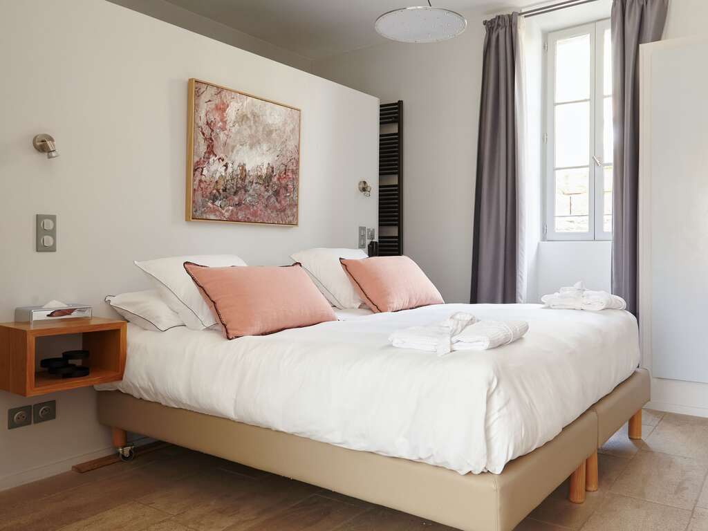 Escapade de charme en suite deluxe avec terrasse à Uzès - 4* - 20