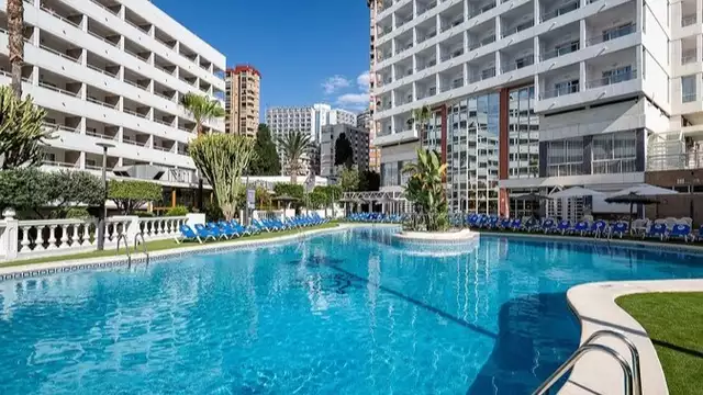 Benidorm en demi-pension au bord de la mer au meilleur prix