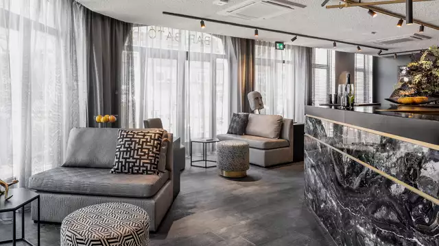 Le Marin Hotel Rotterdam City