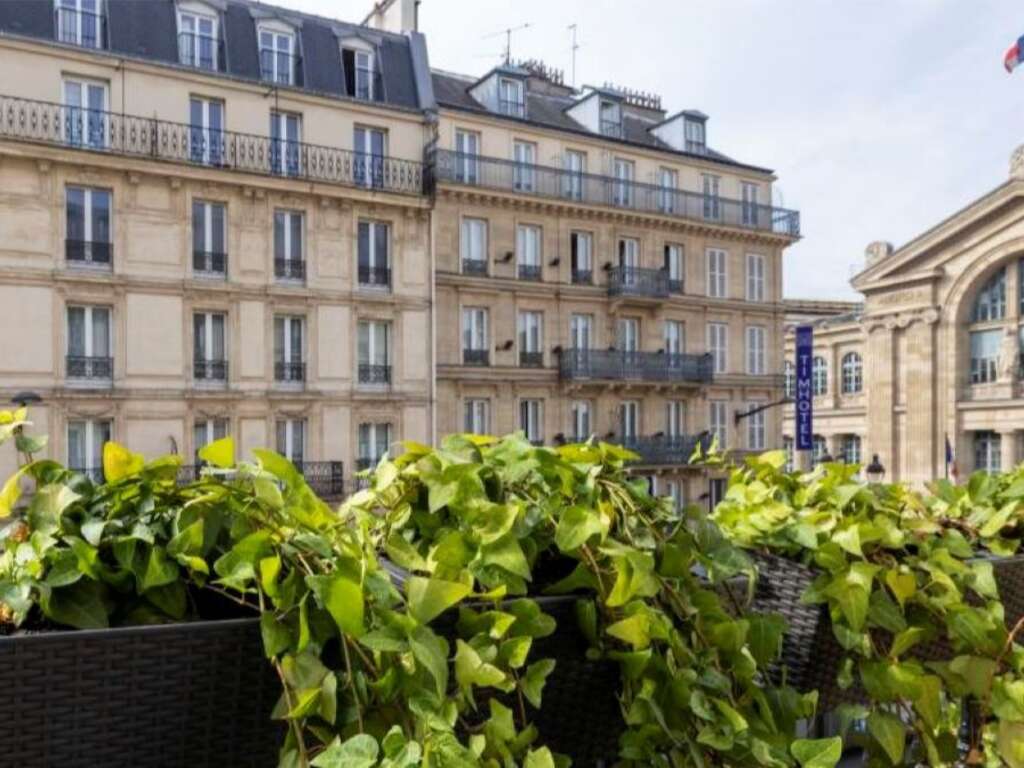 Boutique-hôtel aux allures de train de luxe d'époque à deux pas de la Gare du Nord - 4* - 20
