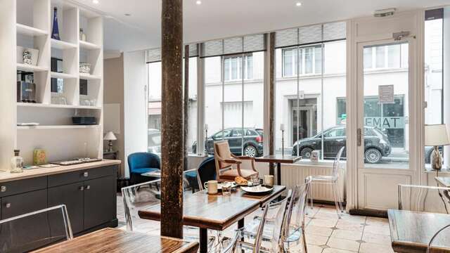 Hotel Courcelles Mederic