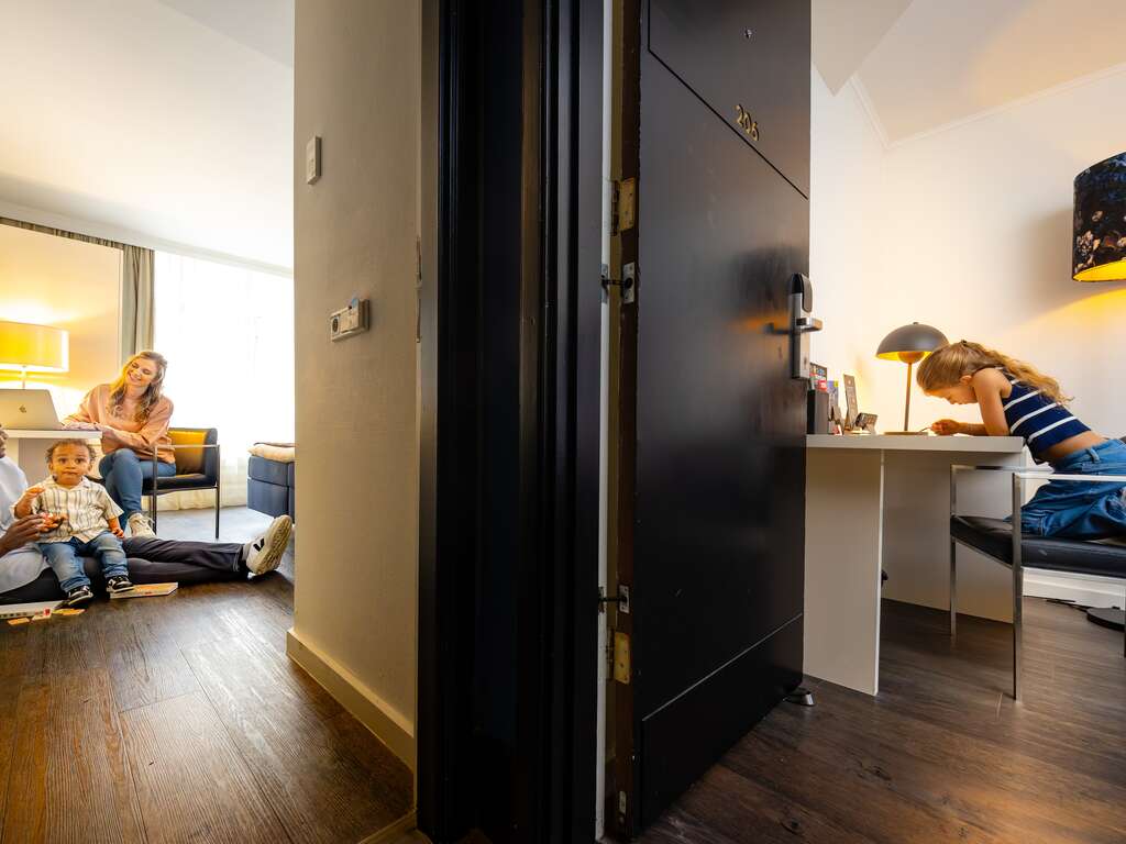 Profitez de la ville animée d'Amsterdam avec une nuitée en centre-ville - 4* - 18