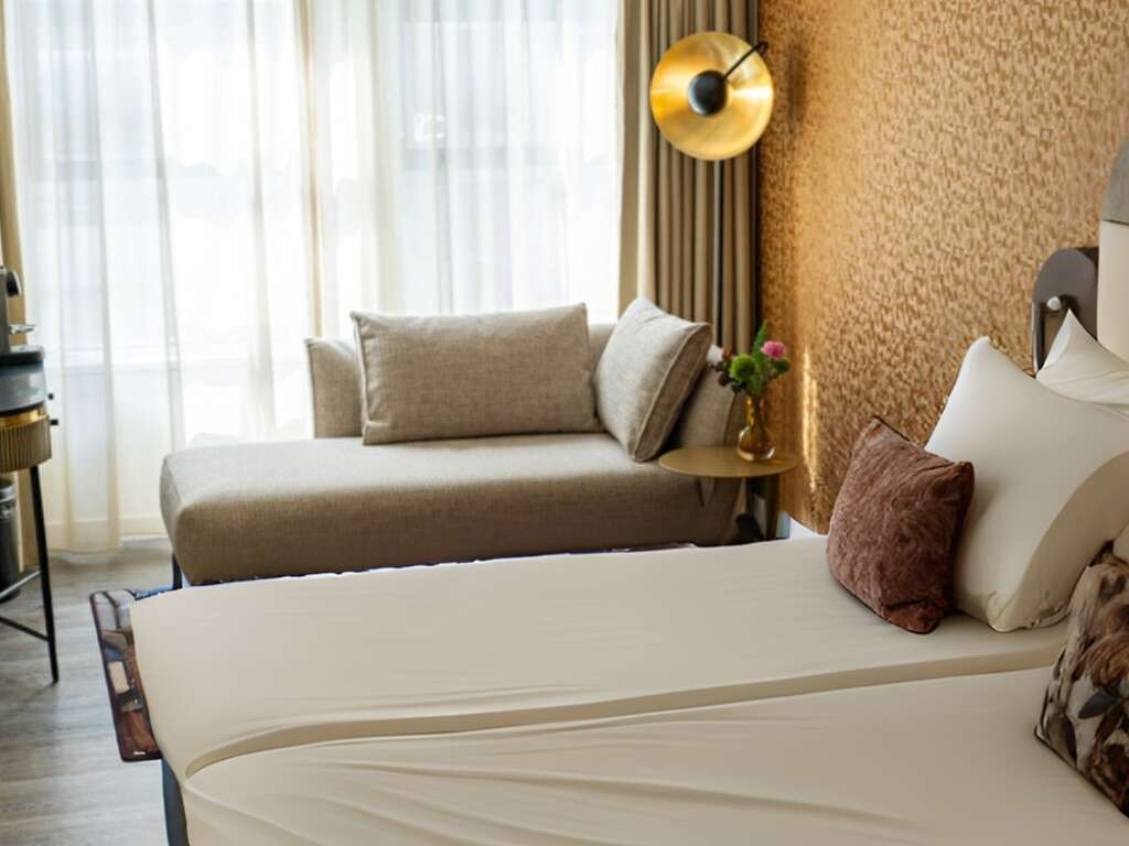 Profitez d'Amsterdam avec une nuitée en plein centre - 4* - 33