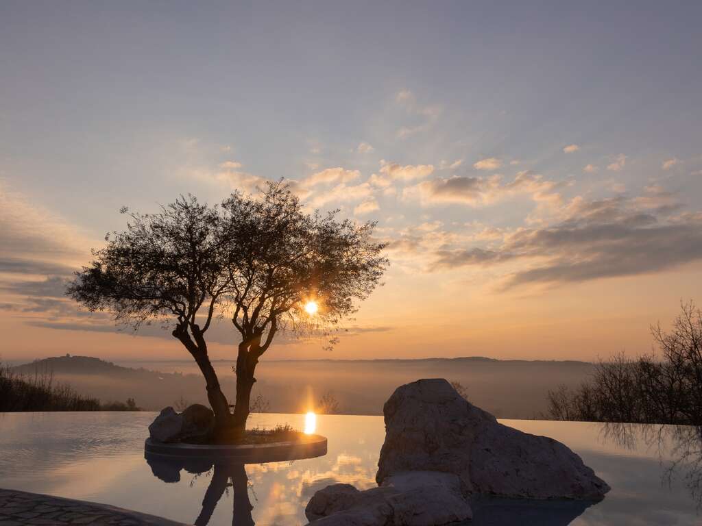 Séjour détente dans un cadre naturel préservé au coeur de Lauzerte - 4* - 8