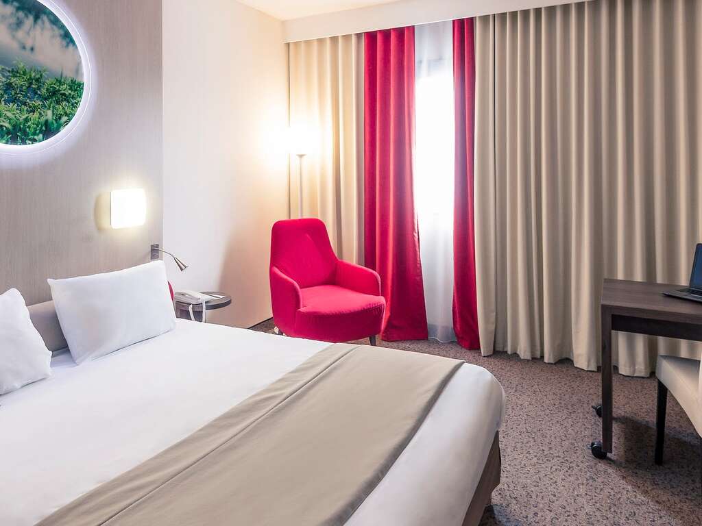 Week-end à deux dans la ville de Niort - 4* - 15