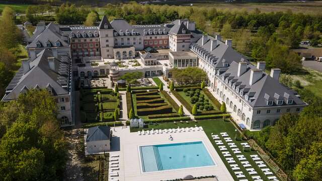 Dream Castle Hotel