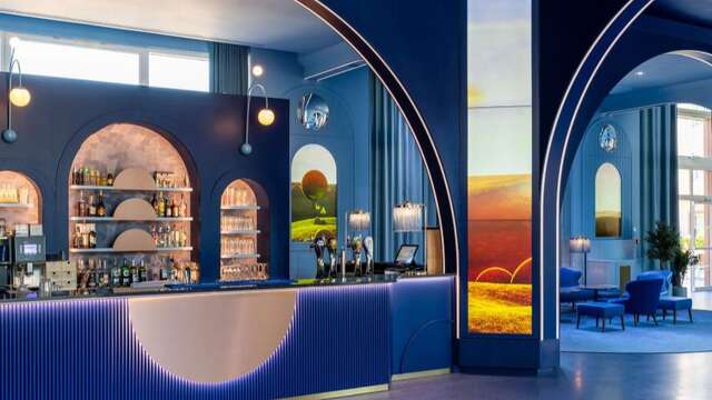 Grand Magic Hotel