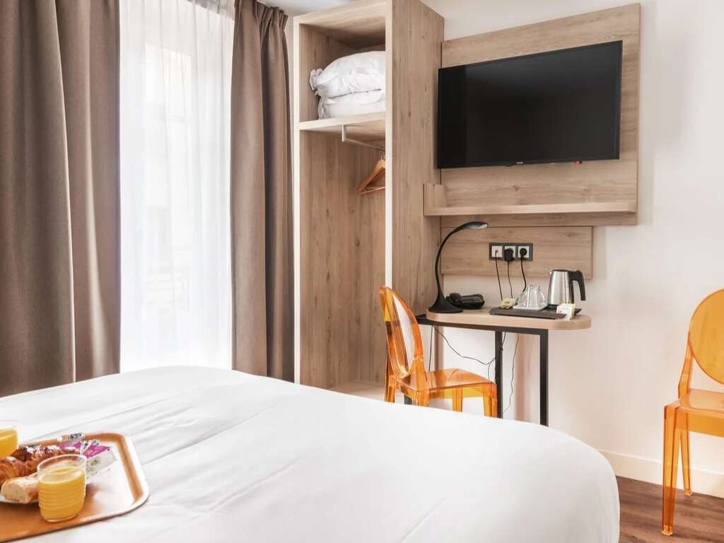 Séjour dans le 17e arrondissement de Paris - 3* - 19