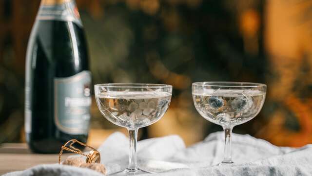 Klein flesje bubbels voor 2 volwassenen