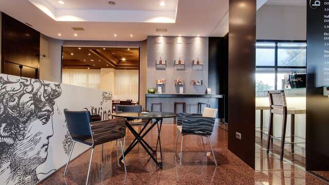Rafaelhoteles Atocha