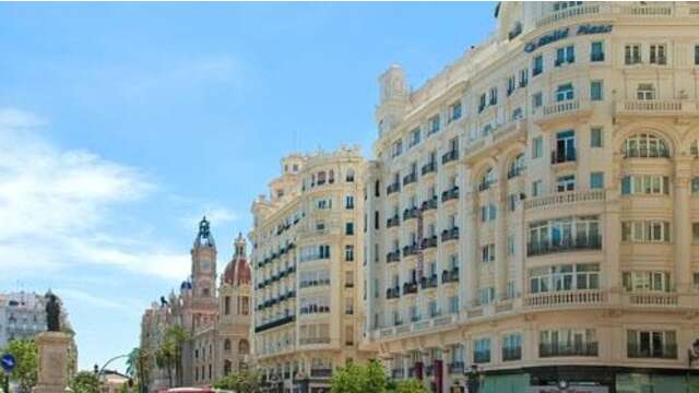 Melia Plaza