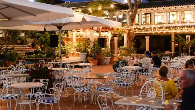 La Costa Brava al completo Pension completa y zona relax en hotel con mucho encanto