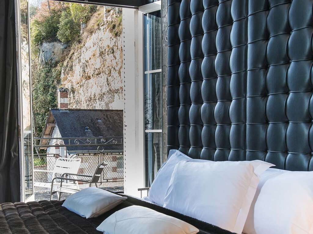 Séjour détente en suite dans un magnifique château - 4* - 14