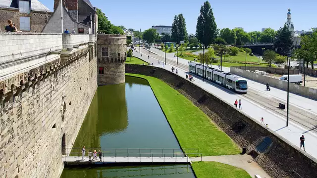 Ontdek Nantes en profiteer van een late check-out.