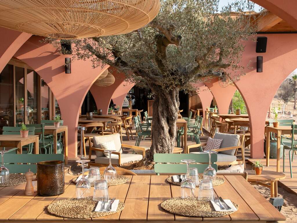 Elégance, gastronomie, et plage à Fréjus - 4* - 14