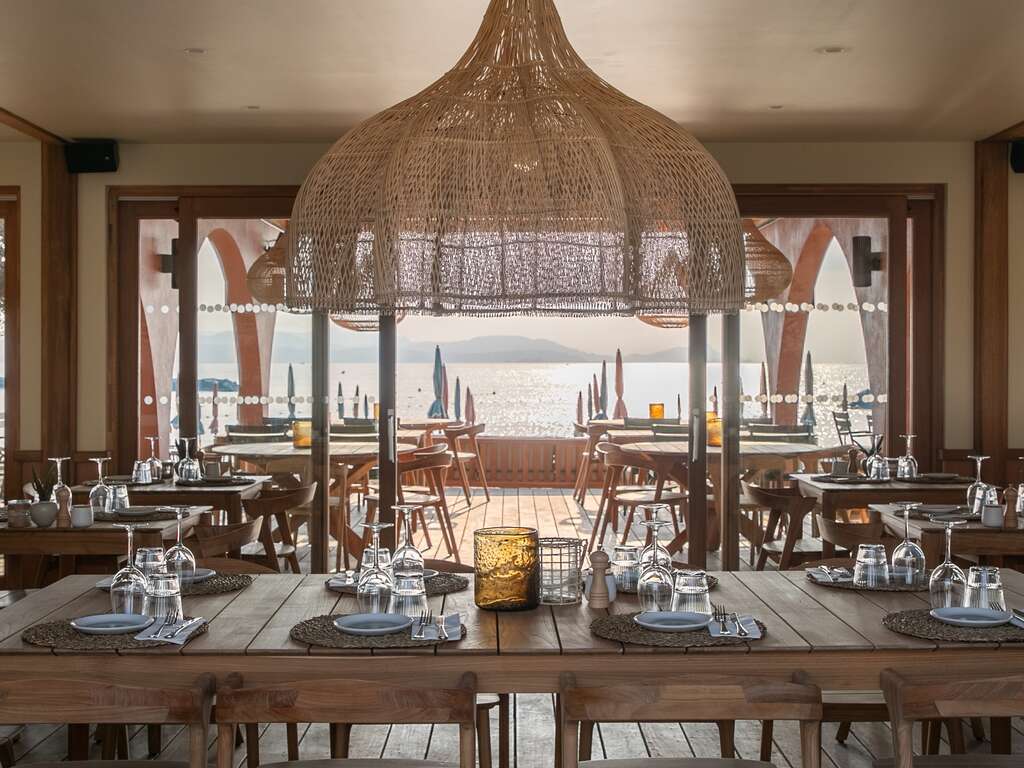 Elégance, gastronomie, et plage à Fréjus - 4* - 15