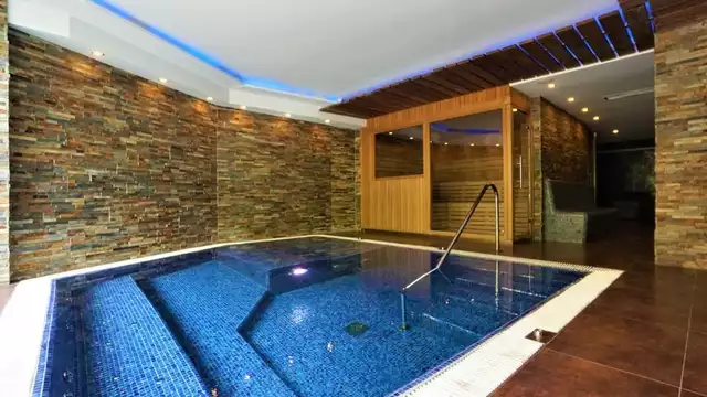 Relax con spa en lo alto de las montañas del Serrat