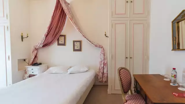 Vita da castello nel cuore della Vienne con cena