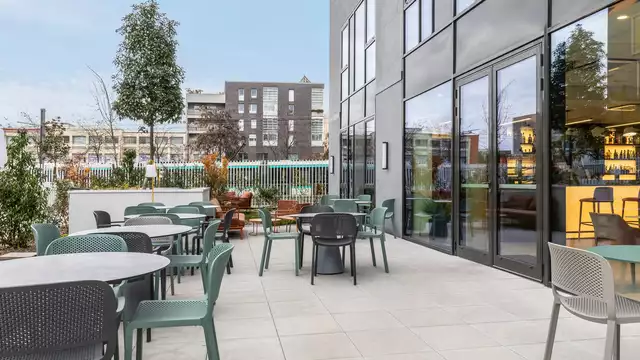 Escapada romántica a un paso de La Défense.