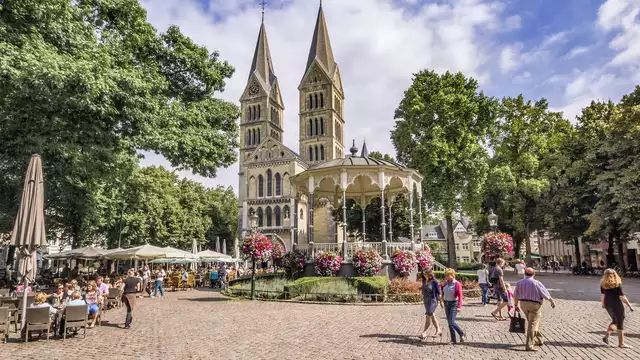 Lujo y comodidad: escapada para 4 personas en Roermond