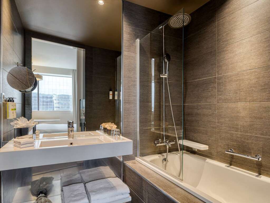Pullman Brussels Centre Midi - Séjour en chambre supérieure 4* avec petit-déjeuner et accès au spa - 4* - 33