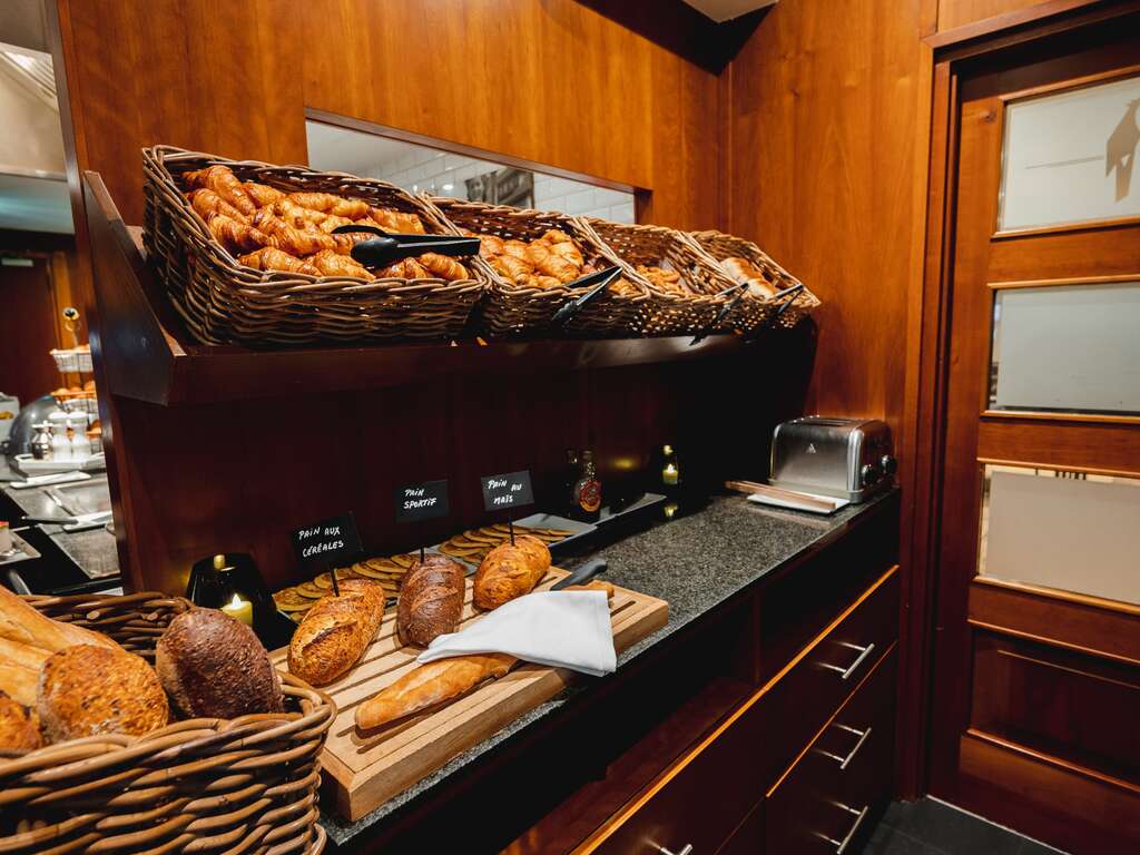 Elégance, gastronomie, et plage à Fréjus - 4* - 32