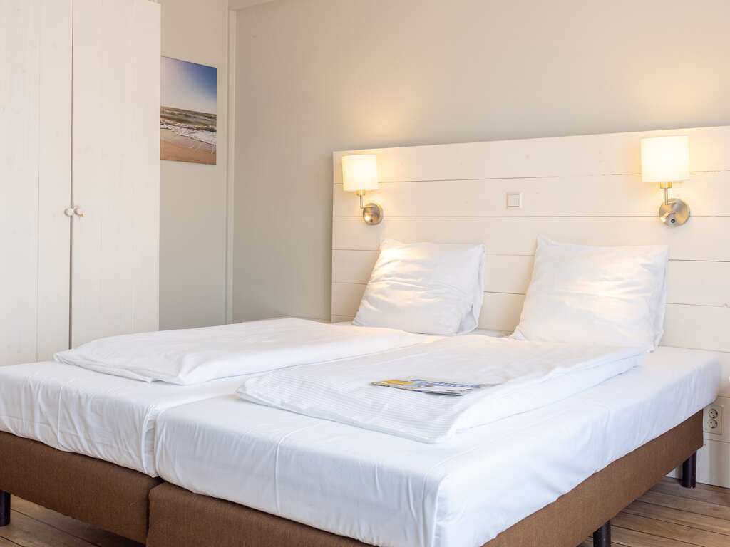 Découvrez Texel tout confort avec petit-déjeuner inclus - 3* - 13