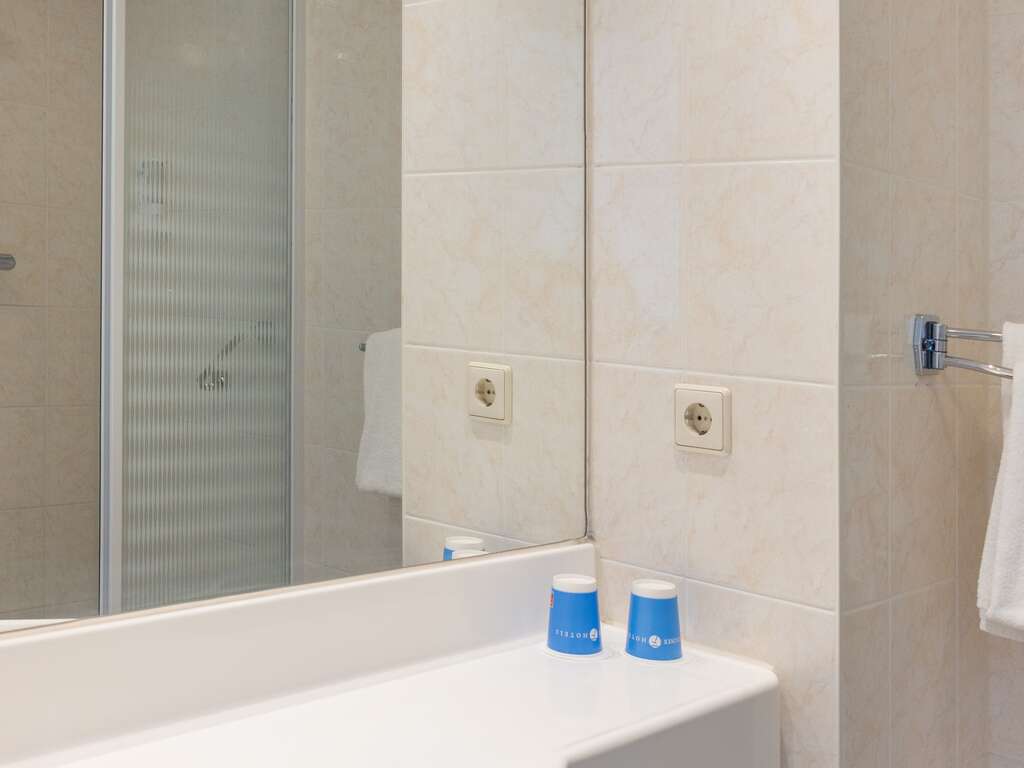 Découvrez Texel tout confort avec petit-déjeuner inclus - 3* - 12