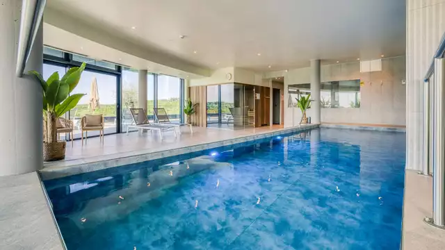 Escapade Romantique dans le Domaine du bois d'Arlon avec accès au Spa