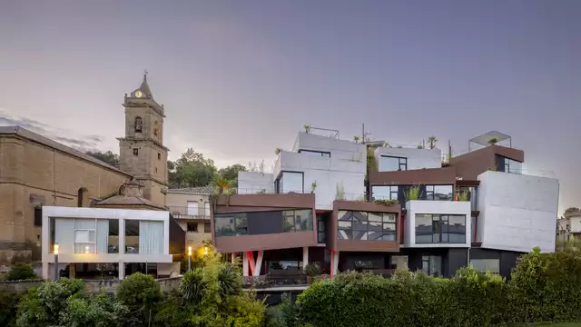 Vacaciones con visita de bodega en Álava
