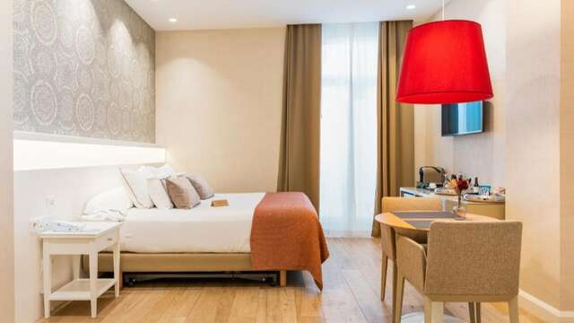 Melia Plaza