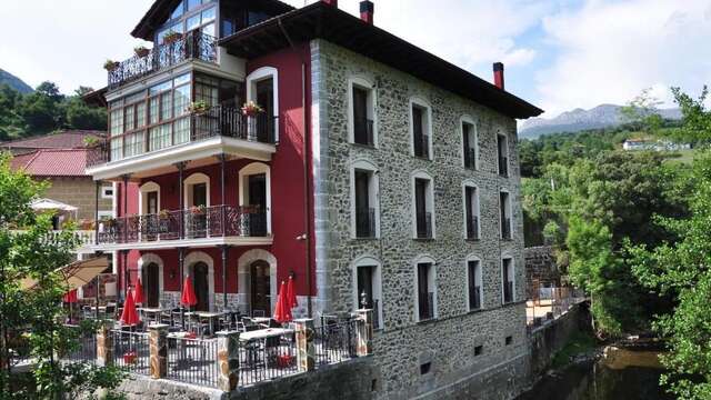 Akla La Casa Del Puente