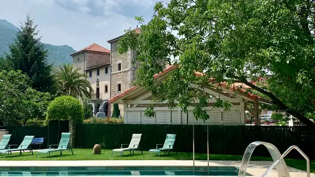 Vacances romantiques dans la nature cantabrique