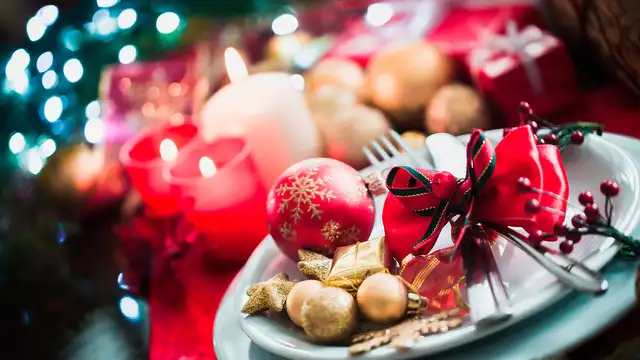 Diner Noël féerique avec dîner 4 plats á Han-sur-Lesse,
