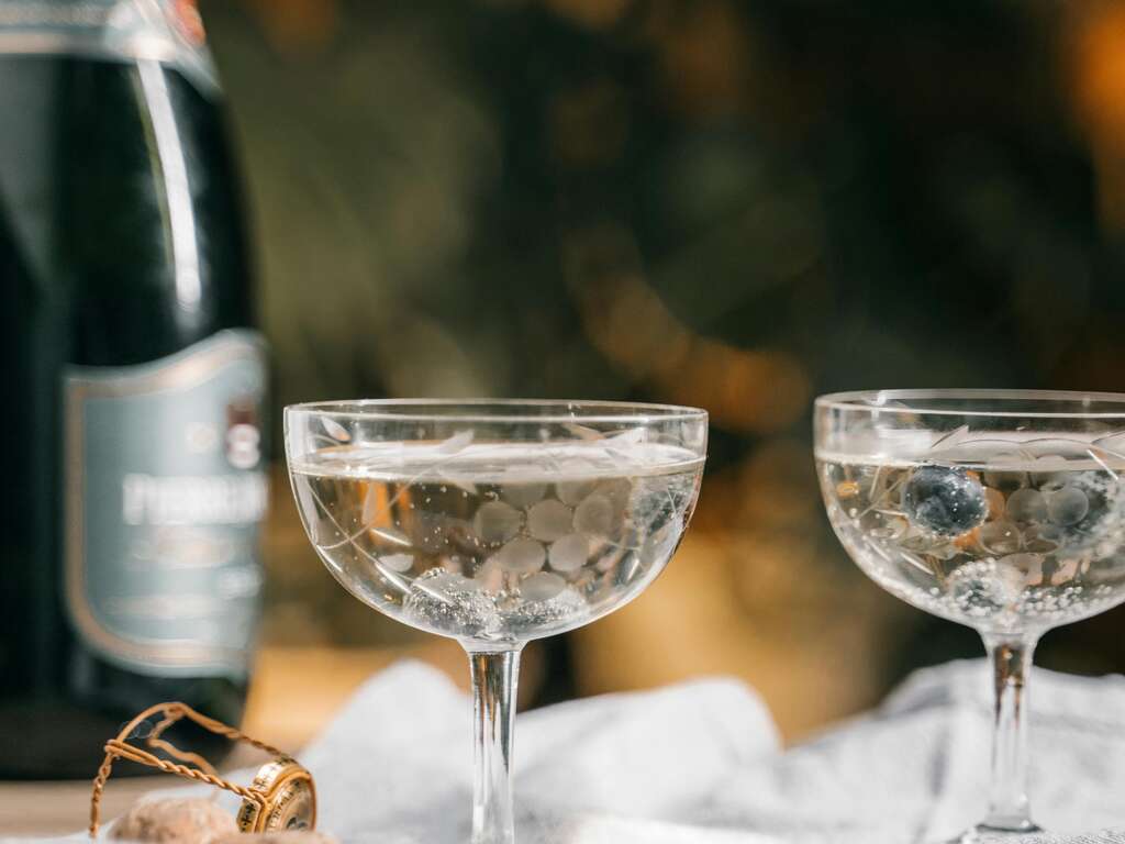 Romantisme dans le Périgord avec champagne et bains à remous - 3* - 15