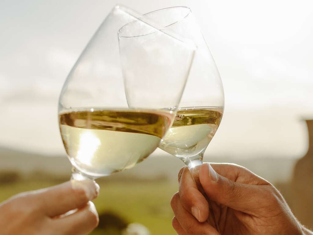 Romantisme dans le Périgord avec champagne et bains à remous - 3* - 16