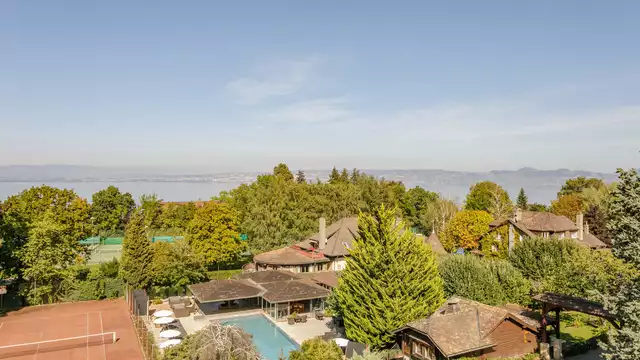 Escapada entre lago y montañas, cerca del lago Lemán