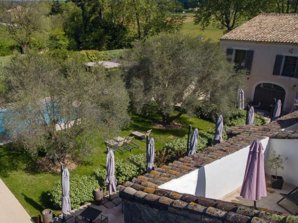 ÉVasion romantique dans le Gard avec dîner et champagne - 4* - 25