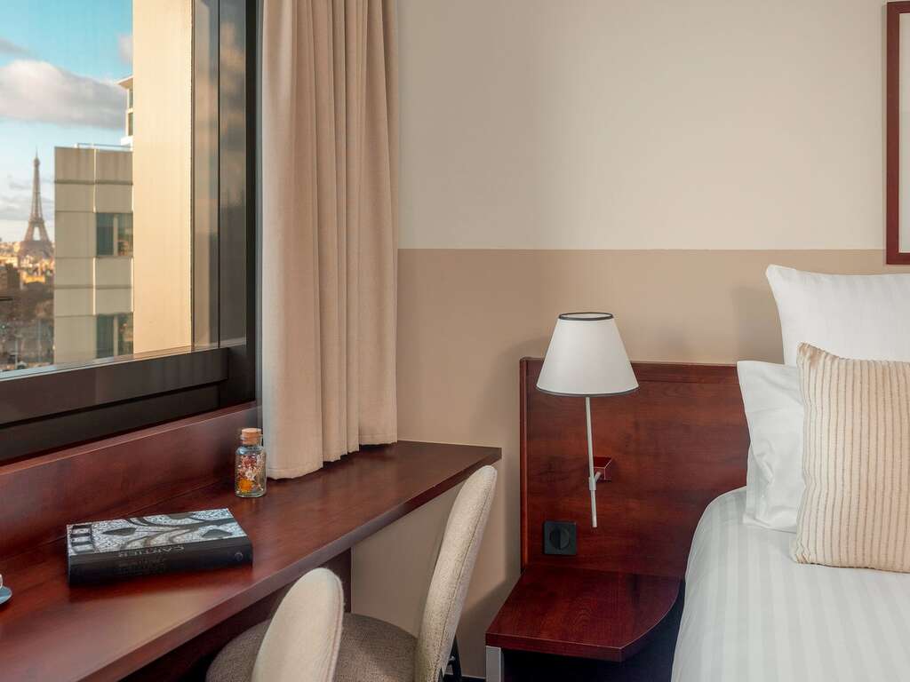 Séjour avec dîner idéalement situé à Paris Montparnasse - 4* - 5